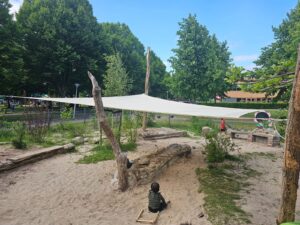 schaduw tuin kinderopvang JOY